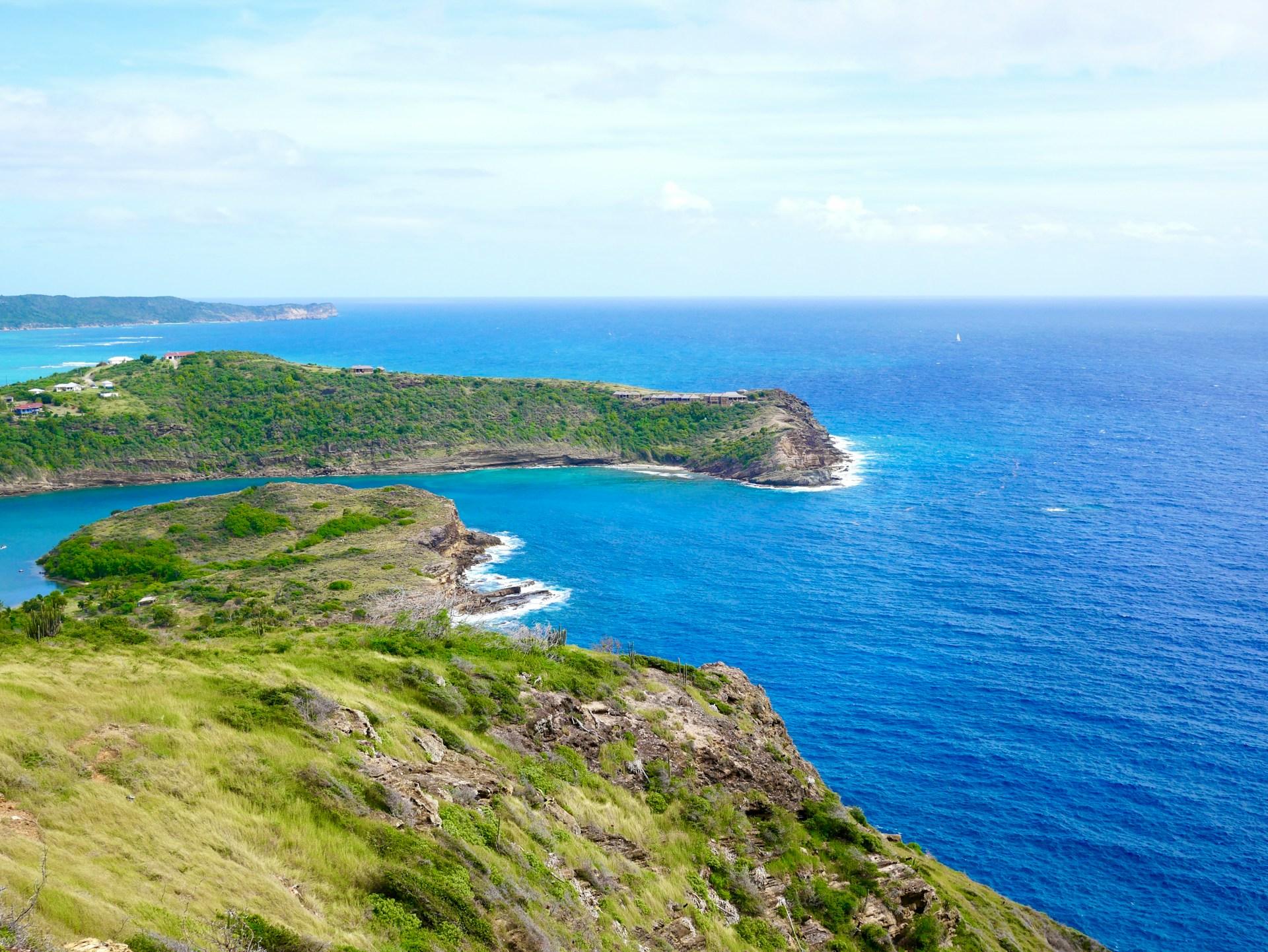 Les meilleures excursions en famille à Antigua-et-Barbuda - background banner